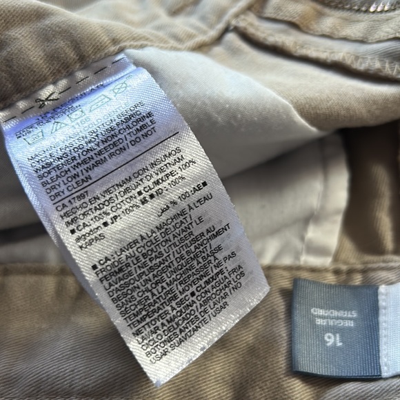 Old Navy Uniform Shorts - Picture 3 of 5